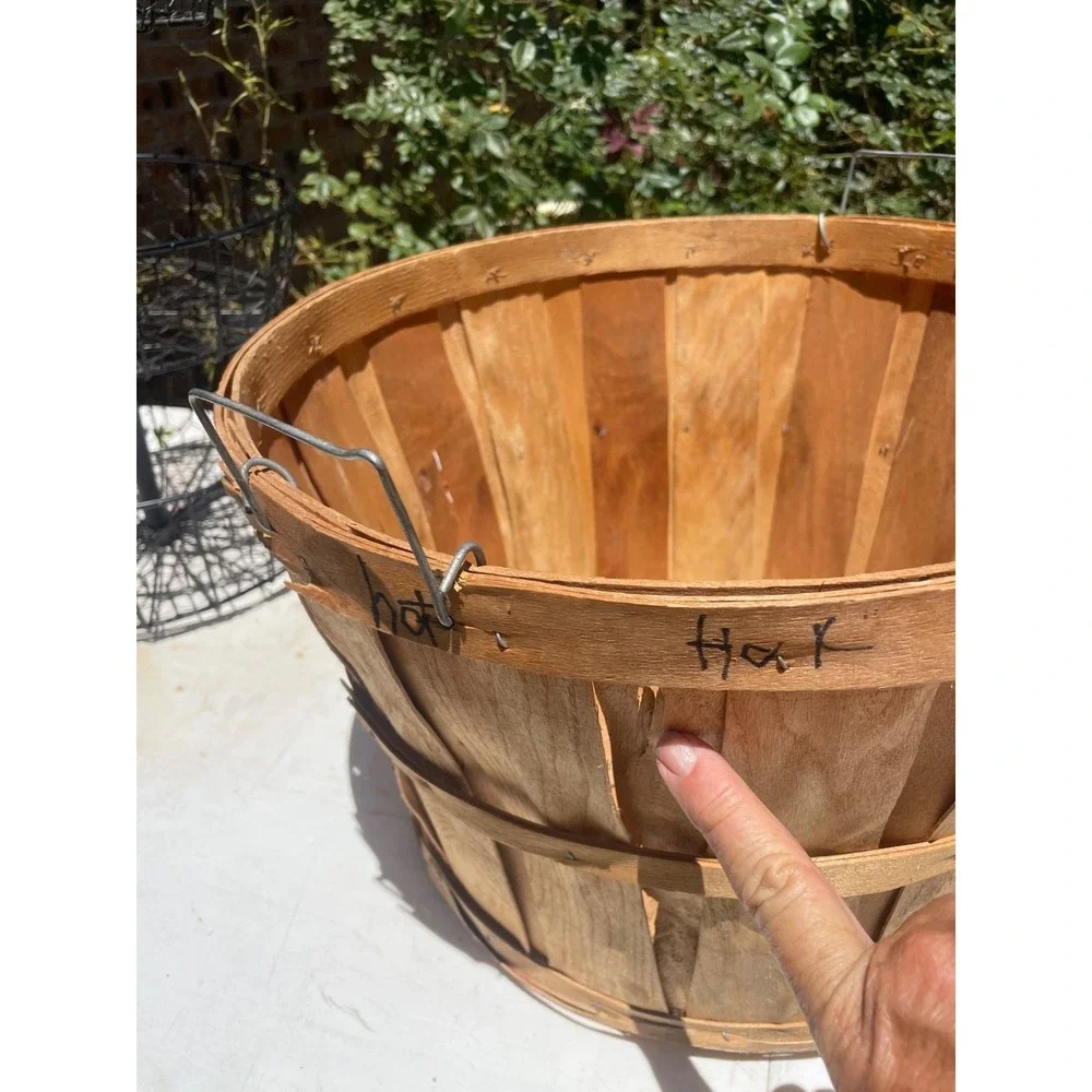 Vintage Wooden Half Bushel Apple Fruit Veggies Basket Fall Decor Metal Handles
